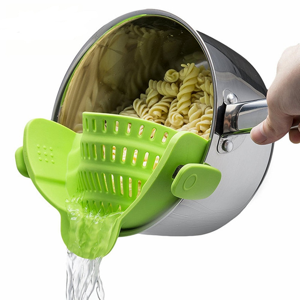 Silicone Kitchen Snap N Strain FilterThe Silicone Kitchen Snap N Strain Filter is the perfect kitchen accessory for those who want to easily separate solid food from liquid. Made from heat resistant silSilicone Kitchen Snap