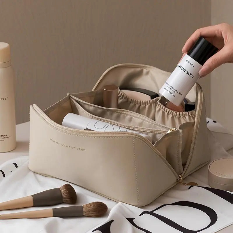 Female Storage Makeup CasesElevate your makeup storage game with our chic and practical Female Storage Makeup Cases! Crafted from premium materials, these cases are as durable as they are stylFemale Storage Makeup Cases