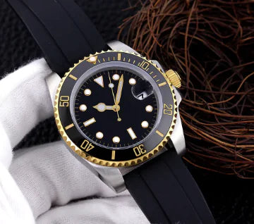 Men's Luxury Automatic Watch with Sapphire & Stainless SteelStainless steel case
41mm diameter, 13mm thickness
20mm band width
28.5mm dial diameter
Sapphire glass mirrorLuxury Automatic Watch