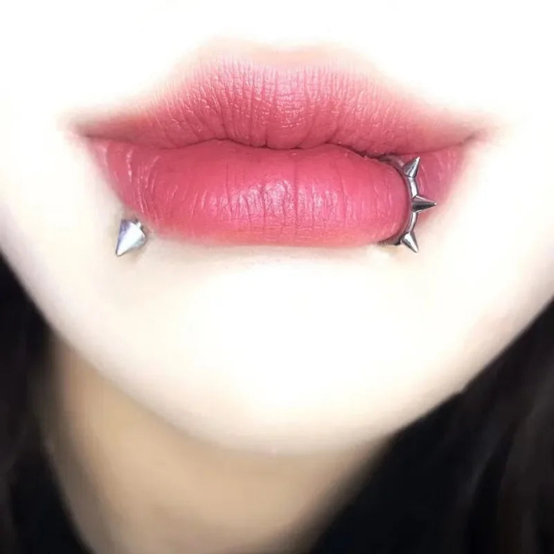1Pc Stainless Steel Fake Nose Ring Hoop Septum Rings C Clip Lip Ring Emodname=ckeditor
1Pc Stainless Steel Fake Nose Ring Hoop Septum Rings C Clip Lip Ring Earring Fake Nose Piercing Women Body Jewelry Non-PiercedClip Lip Ring Earring Fake Nose Piercing Women Body Jewelry