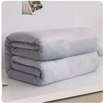 Fleece Plush Blankets For BedsDescription:Stay cozy with our solid color flannel blanket, crafted from high-quality microfiber polyester for ultimate softness and warmth. Perfect for beds, sofas,Fleece Plush Blankets