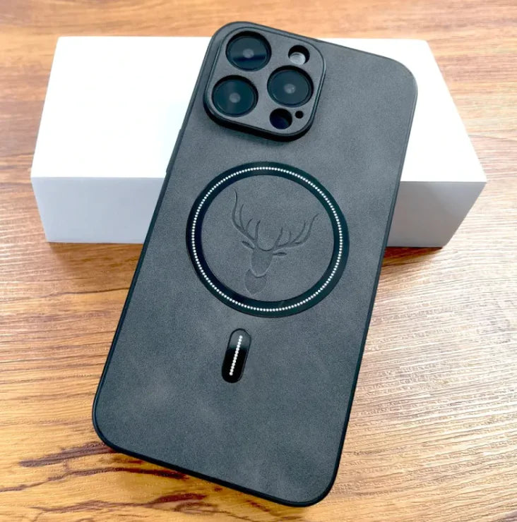 Elk Magnetic Suction Phone Case Cartoon Phone CaseColor: gray, red, dark brown, blue, orange redFunction: anti-wear, anti-fall, anti-fingerprintMaterial: imitation leatherPopular elements: magnetic attractionStyle: Elk Magnetic Suction Phone Case Cartoon Phone Case
