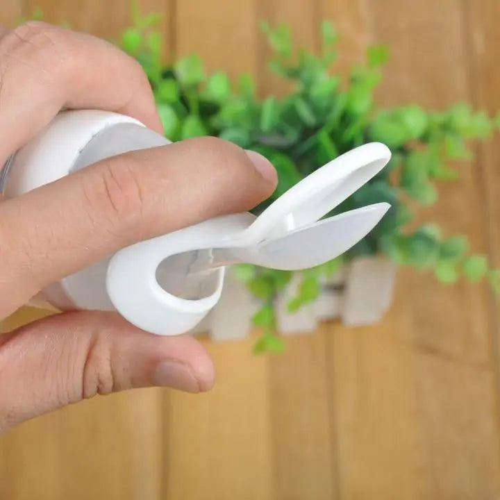 Baby Bottle SqueezerSimplify Feeding with the Multipurpose Baby Bottle SqueezerSimplify feeding with the Multipurpose Baby Bottle Squeezer, designed to make meal times easier for both yBaby Bottle Squeezer