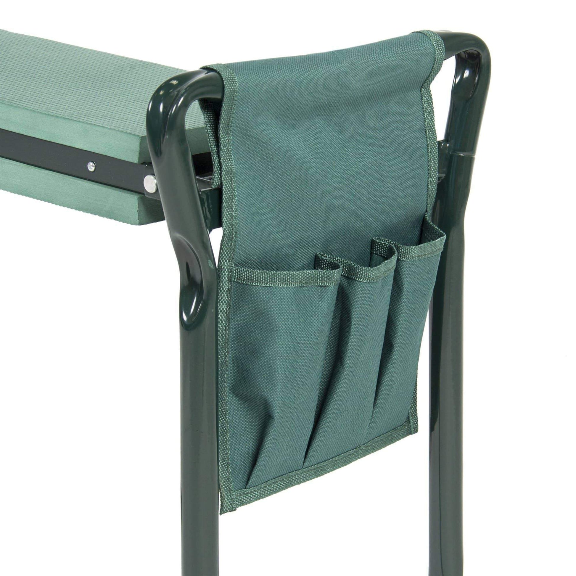 Garden KneelerMaterial: metal and foam
Size: 60x27x49 cm / 23,4x10,5x19,1 inches (L x W x H)
Foam Pad Size: 40.5x15.5x5.5 cm / 15.8x6.0x2.1 inches (L x W x H)
Small bag size: 27.5Garden Kneeler