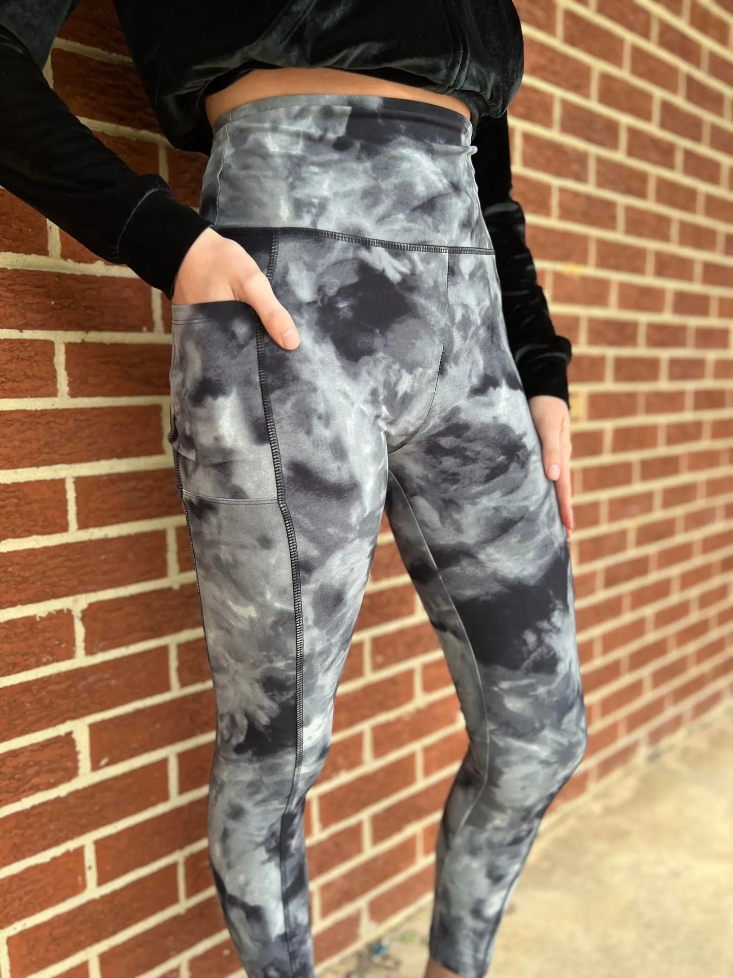 ASK Apparel Butter Soft Tie Dye LeggingsI think I just found my fav pair of leggings! AND they have pockets! These super soft leggings are a must have! And that isn't even the best part! The best part is tApparel Butter Soft Tie Dye Leggings