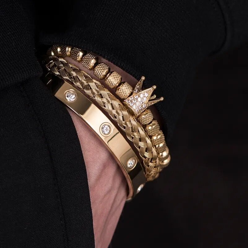 Diamond Roman BraceletsUnveil the epitome of elegance with our Stainless Steel Bracelets. For those in pursuit of the zenith of luxury and style, our selection of stainless steel braceletsDiamond Roman Bracelets