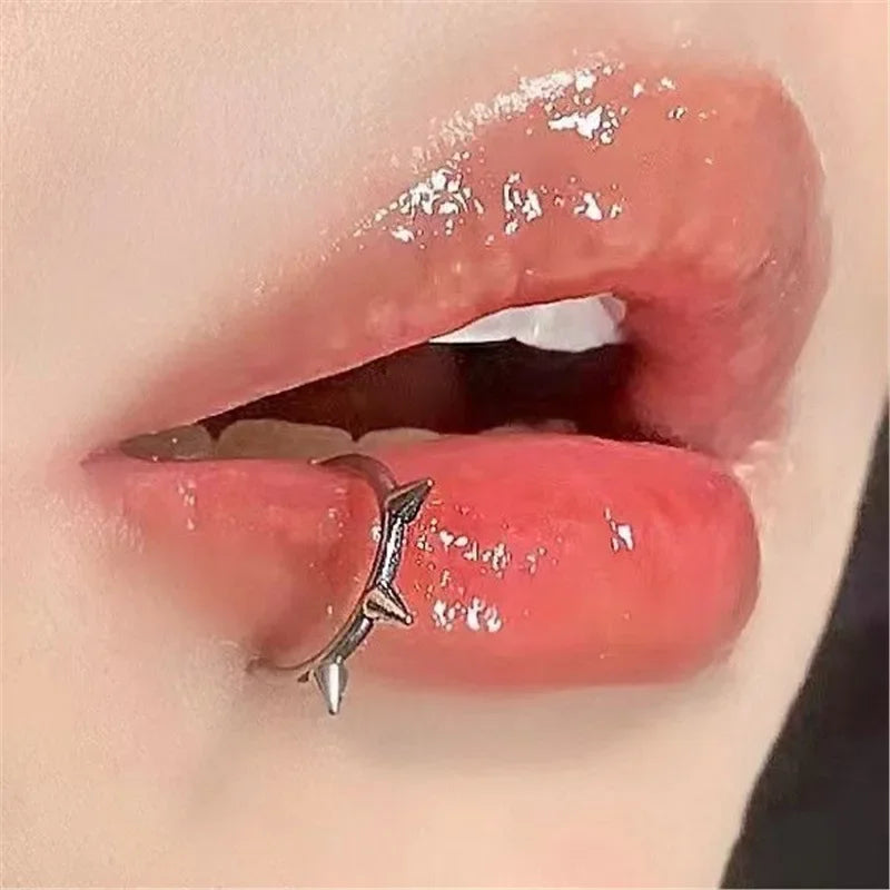 1Pc Stainless Steel Fake Nose Ring Hoop Septum Rings C Clip Lip Ring Emodname=ckeditor
1Pc Stainless Steel Fake Nose Ring Hoop Septum Rings C Clip Lip Ring Earring Fake Nose Piercing Women Body Jewelry Non-PiercedClip Lip Ring Earring Fake Nose Piercing Women Body Jewelry