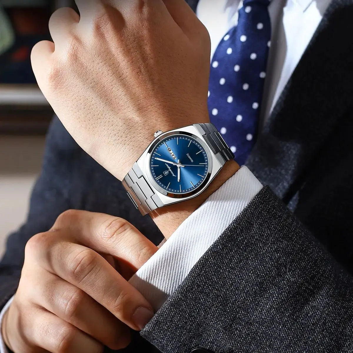 POEDAGAR Luxury Watch For Man Waterproof Luminous Date Week Stainless Package Included:
1 x POEDAGAR Clock
1 x POEDAGAR Box
1 x Watchband adjust tool
1 x Watch wipe
1 x Warranty card
After-Sales Service:
If you have any questMan Waterproof Luminous Date Week Stainless Steel Men Watch Casual Quartz Men'