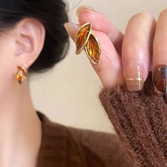 LATS New Korean Arrival Metal Trendy Fresh Lovely Sweet Grey Leaf StudKorean Arrival Metal Trendy Fresh Lovely Sweet Grey Leaf Stud Earrings