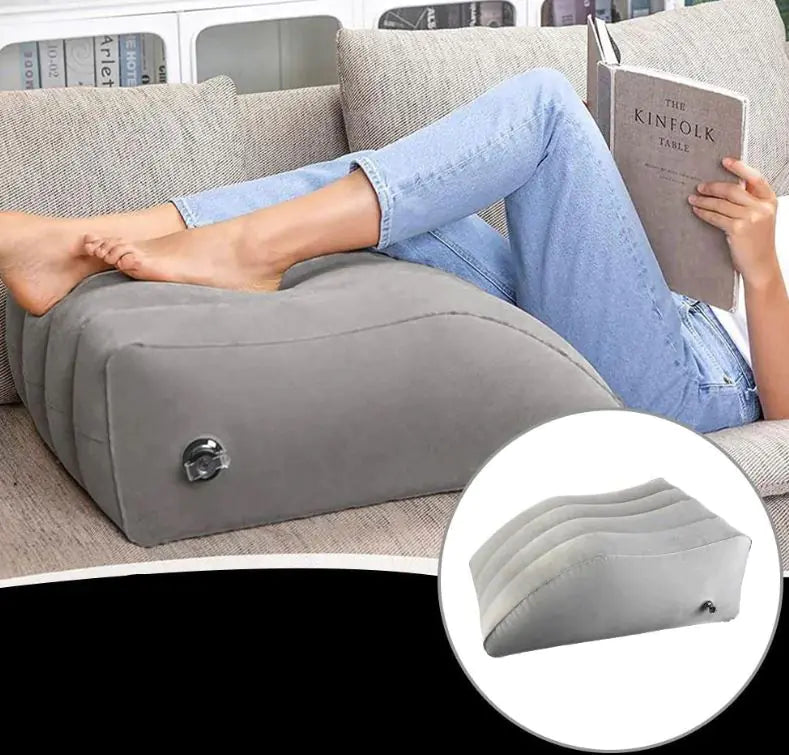 Ergonomic Leg PillowAre your legs screaming for a break? Say goodbye to discomfort and hello to relaxation with our Ergonomic Inflatable Leg Pillow! Here's how we make comfort our priorErgonomic Leg Pillow