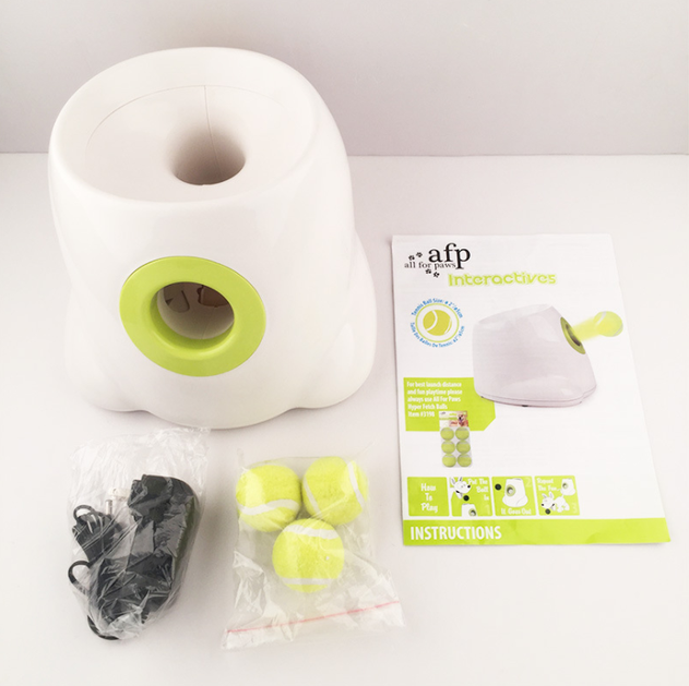 Dog pet Tennis LauncherâPlay fetch with your pup without having to do any work! This automatic ball launcher launches the balls for you while keeping your dog entertained!
This launcher Dog pet Tennis Launcher