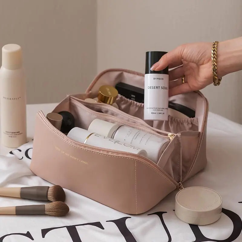 Female Storage Makeup CasesElevate your makeup storage game with our chic and practical Female Storage Makeup Cases! Crafted from premium materials, these cases are as durable as they are stylFemale Storage Makeup Cases