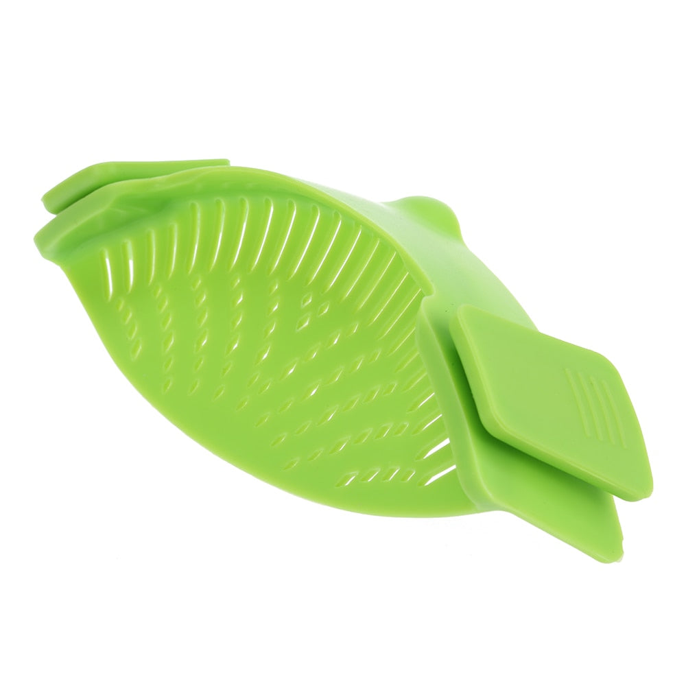 Silicone Kitchen Snap N Strain FilterThe Silicone Kitchen Snap N Strain Filter is the perfect kitchen accessory for those who want to easily separate solid food from liquid. Made from heat resistant silSilicone Kitchen Snap
