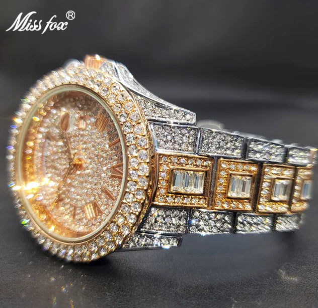 Masculino Diamond Quartz WatchesIntroducing the exquisite Masculino Diamond Quartz Watch! This luxurious timepiece is graced with a stunning diamond at its center, encircled by a sleek gold case. TMasculino Diamond Quartz Watches