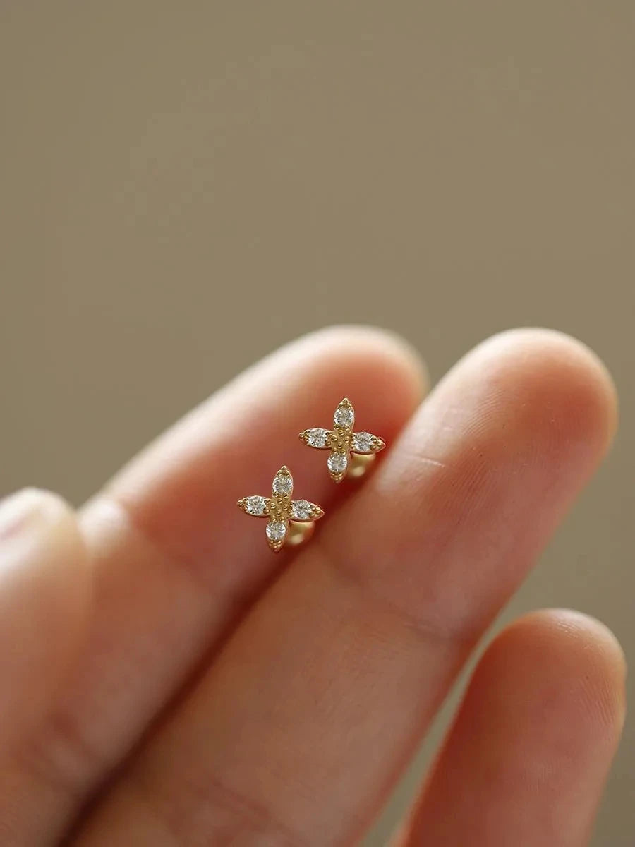 Korean 925 Silver Needle Tragus Piercing Helix Studs Earrings for WomeKorean 925 Silver Needle Tragus Piercing Helix Studs Earrings