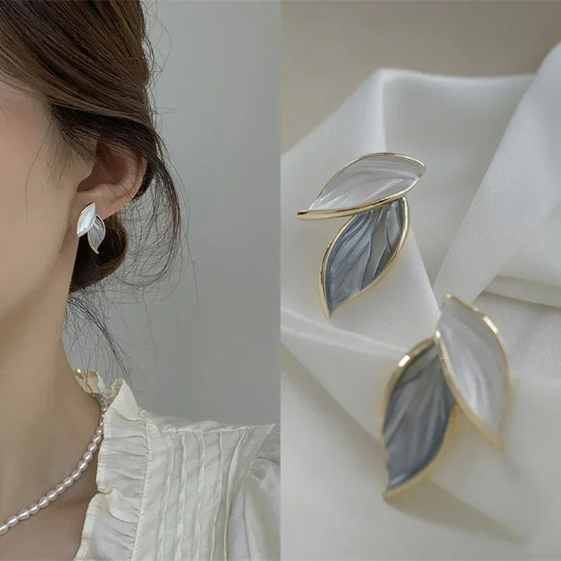 LATS New Korean Arrival Metal Trendy Fresh Lovely Sweet Grey Leaf StudKorean Arrival Metal Trendy Fresh Lovely Sweet Grey Leaf Stud Earrings