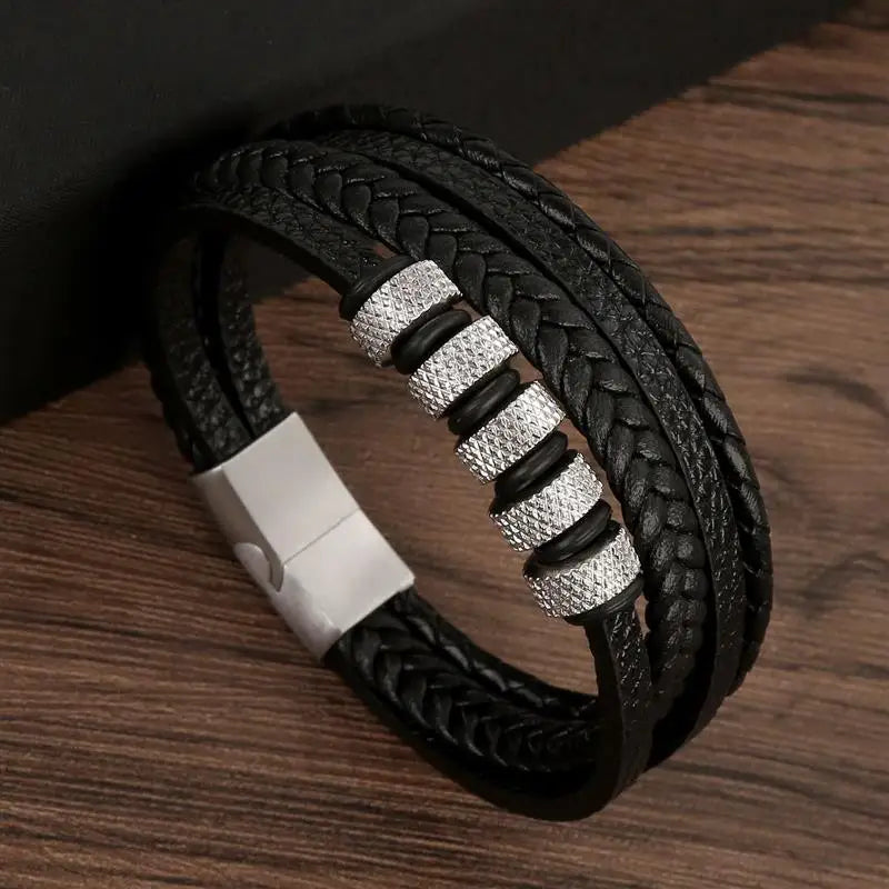Classic Men's Leather Bracelet New Style Hand-woven Multi-layer CombinName: Alloy buckle leather bracelet
Material: leather, alloy
Process: frosted magnetic buckle
Color: Steel/Gold/Black
Size: 19/21/23
Packaging specification: 1 pieceClassic Men'