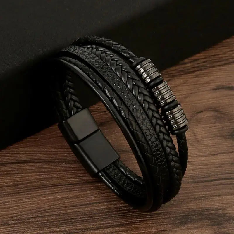 Classic Men's Leather Bracelet New Style Hand-woven Multi-layer CombinName: Alloy buckle leather bracelet
Material: leather, alloy
Process: frosted magnetic buckle
Color: Steel/Gold/Black
Size: 19/21/23
Packaging specification: 1 pieceClassic Men'
