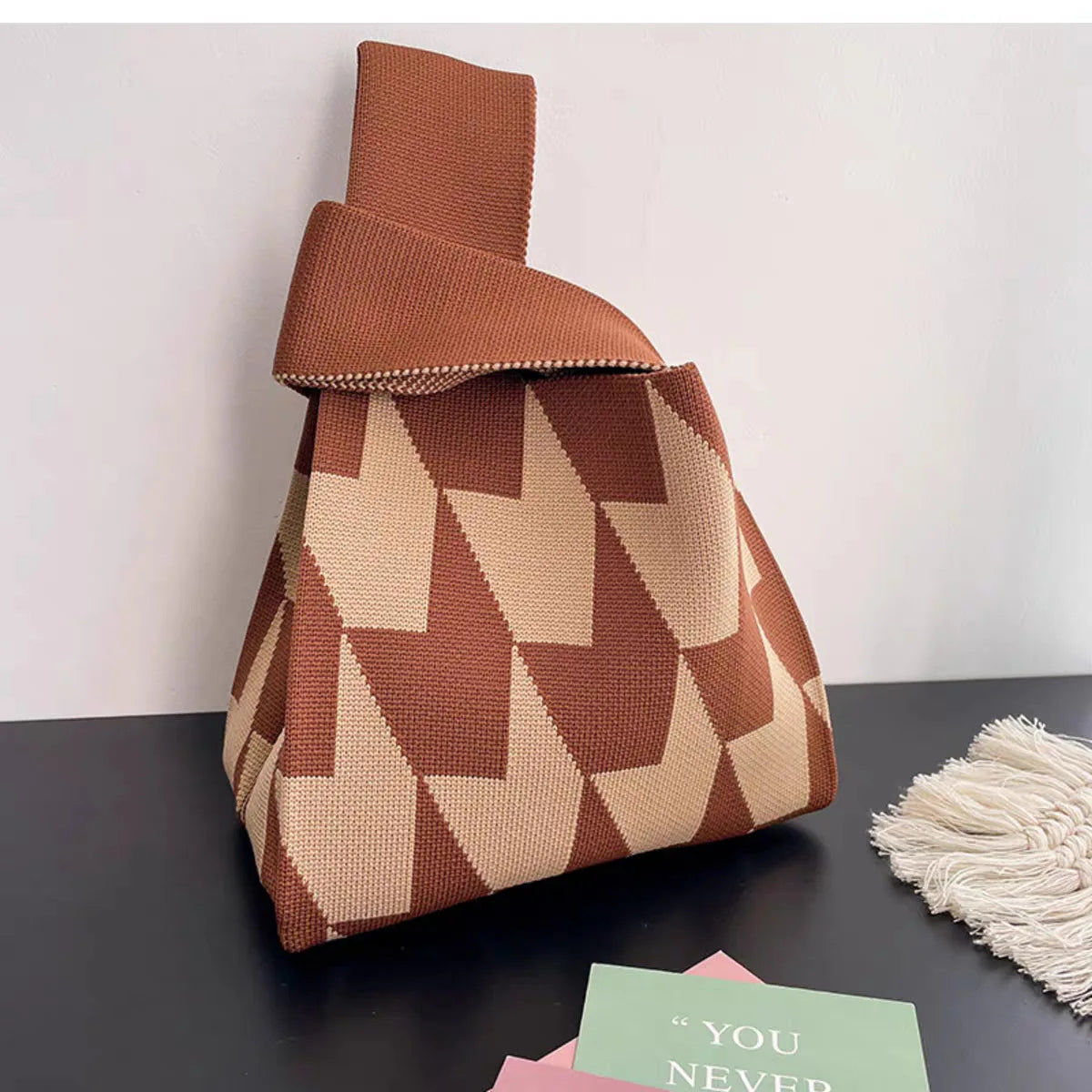 Women'S Knot Wrist Bag Handmade Knitted Bag Portable Mini Striped Tote Bucket Phone Bags Large Capacity Autumn Winter Handbags