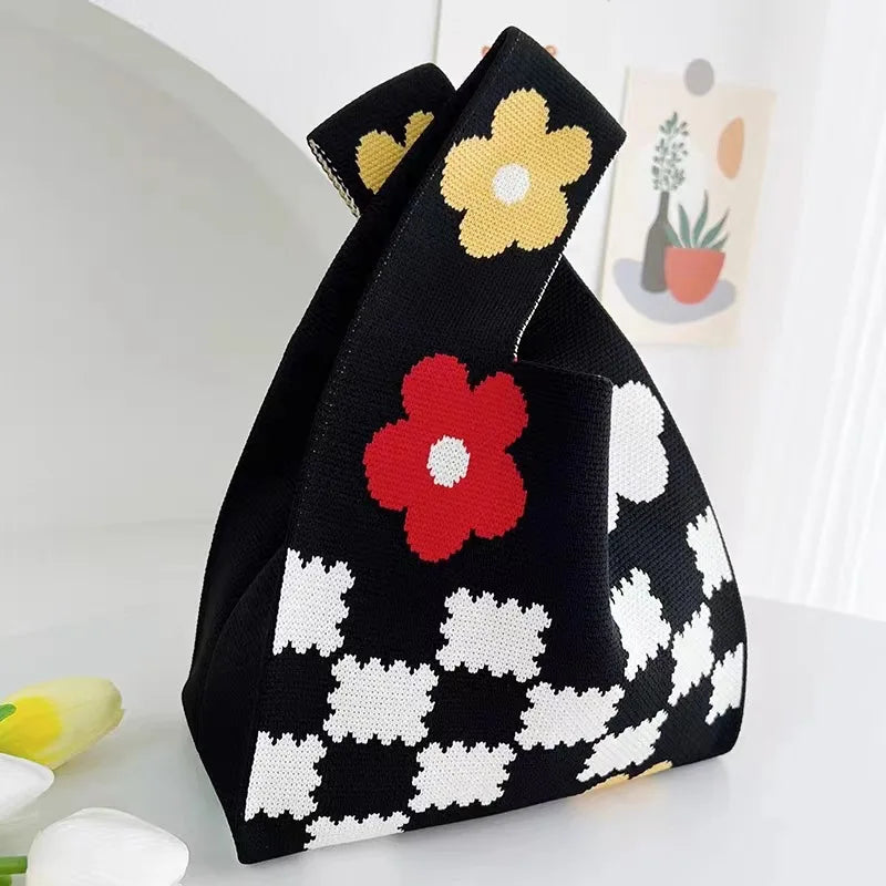 Women'S Knot Wrist Bag Handmade Knitted Bag Portable Mini Striped Tote Bucket Phone Bags Large Capacity Autumn Winter Handbags
