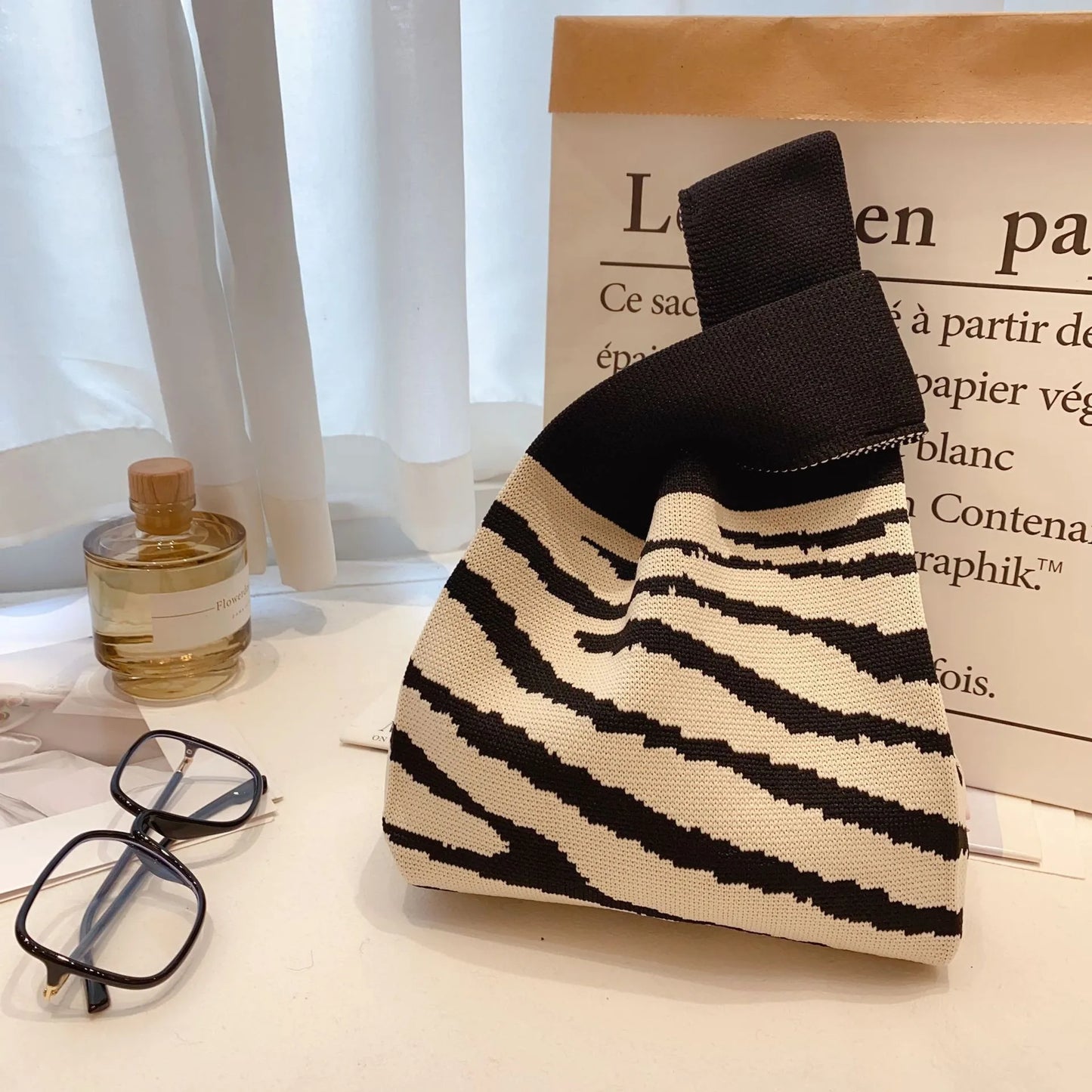 Women'S Knot Wrist Bag Handmade Knitted Bag Portable Mini Striped Tote Bucket Phone Bags Large Capacity Autumn Winter Handbags