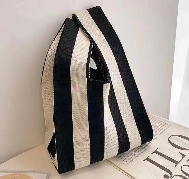 Women'S Knot Wrist Bag Handmade Knitted Bag Portable Mini Striped Tote Bucket Phone Bags Large Capacity Autumn Winter Handbags