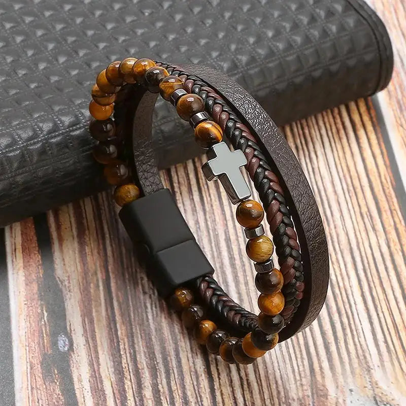 Classic Men's Leather Bracelet New Style Hand-woven Multi-layer CombinName: Alloy buckle leather bracelet
Material: leather, alloy
Process: frosted magnetic buckle
Color: Steel/Gold/Black
Size: 19/21/23
Packaging specification: 1 pieceClassic Men'