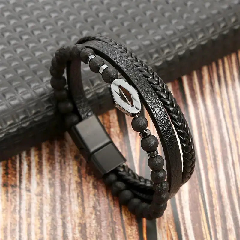 Classic Men's Leather Bracelet New Style Hand-woven Multi-layer CombinName: Alloy buckle leather bracelet
Material: leather, alloy
Process: frosted magnetic buckle
Color: Steel/Gold/Black
Size: 19/21/23
Packaging specification: 1 pieceClassic Men'