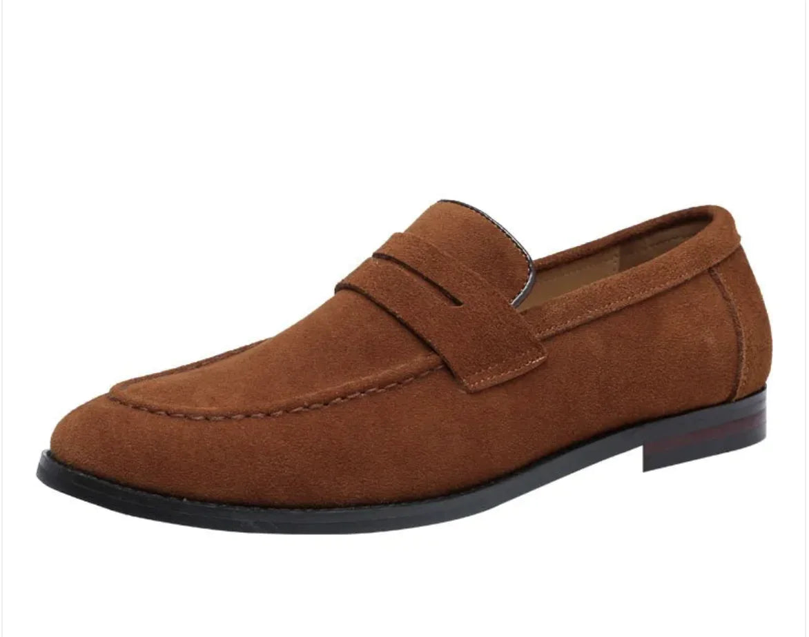 Men's Spring New Korean Style Trendy Leather ShoesProduct Information:
Lining Material: Imitation leather
Colors Available: Brown, Black, Green, Beige
Heel Type: Flat, Square Heel
Sizes: 38, 39, 40, 41, 42, 43, Korean Style Trendy Leather Shoes