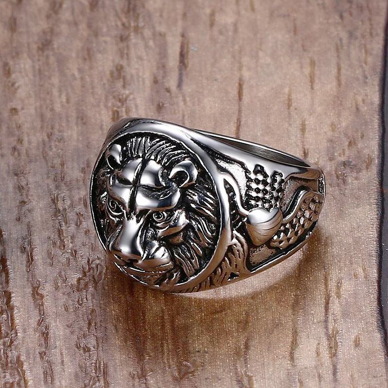 Lion Head RingsBe the pride of your peers with our vintage Lion Head Ring! The perfect staple for any man, this show-stopping stainless steel ring is sure to draw gazes. Crafted wiLion Head Rings