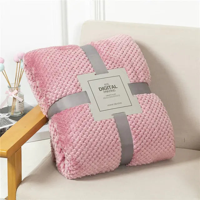 Fluffy Plaid Winter Bed BlanketsIntroducing our Fluffy Plaid Winter Bed Blankets – the ultimate blend of warmth and style to elevate your winter sanctuary!Wrap yourself in luxury with our Soft CoraFluffy Plaid Winter Bed Blankets