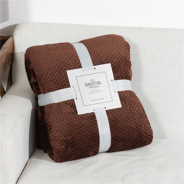 Fluffy Plaid Winter Bed BlanketsIntroducing our Fluffy Plaid Winter Bed Blankets – the ultimate blend of warmth and style to elevate your winter sanctuary!Wrap yourself in luxury with our Soft CoraFluffy Plaid Winter Bed Blankets