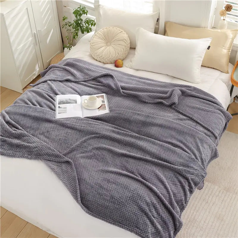 Fluffy Plaid Winter Bed BlanketsIntroducing our Fluffy Plaid Winter Bed Blankets – the ultimate blend of warmth and style to elevate your winter sanctuary!Wrap yourself in luxury with our Soft CoraFluffy Plaid Winter Bed Blankets