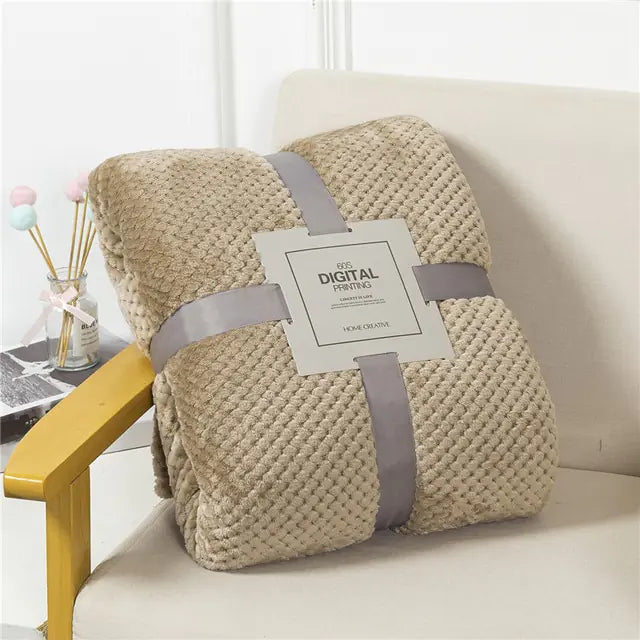 Fluffy Plaid Winter Bed BlanketsIntroducing our Fluffy Plaid Winter Bed Blankets – the ultimate blend of warmth and style to elevate your winter sanctuary!Wrap yourself in luxury with our Soft CoraFluffy Plaid Winter Bed Blankets