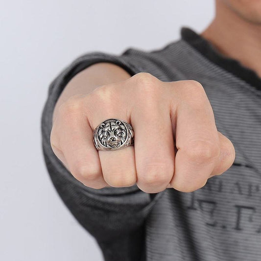 Lion Head RingsBe the pride of your peers with our vintage Lion Head Ring! The perfect staple for any man, this show-stopping stainless steel ring is sure to draw gazes. Crafted wiLion Head Rings