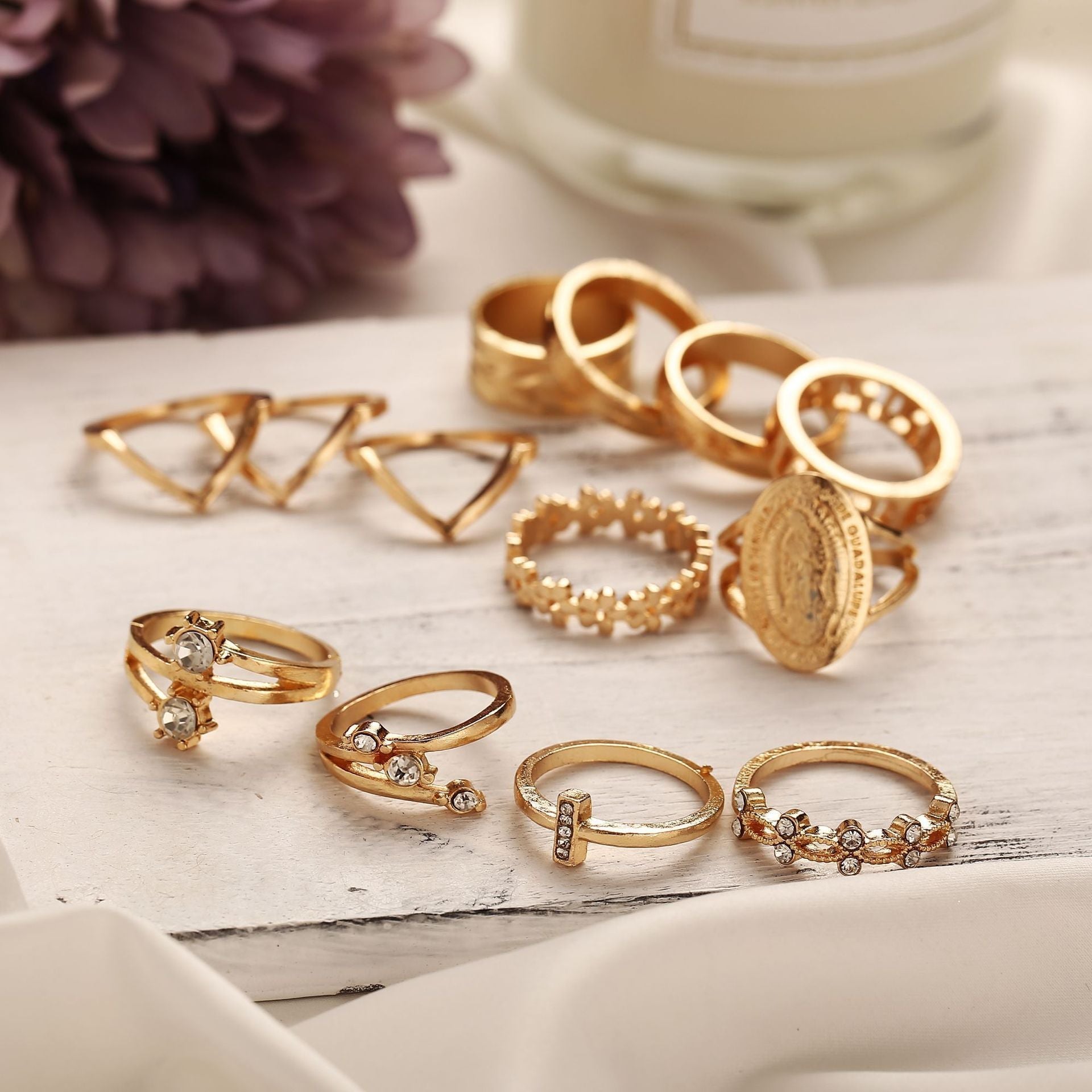 13 Piece Medallion Ring Set With Austrian Crystals 18K Gold Plated RinDimensions:0.15"
Made to Last a lifetime
Garunteed to retain its color and shine
Hypoallergenic Jewelry
Comfort Fit Jewelry
Made in ItalyAustrian Crystals 18K Gold Plated Ring ITALY Design