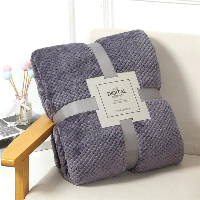 Fluffy Plaid Winter Bed BlanketsIntroducing our Fluffy Plaid Winter Bed Blankets – the ultimate blend of warmth and style to elevate your winter sanctuary!Wrap yourself in luxury with our Soft CoraFluffy Plaid Winter Bed Blankets