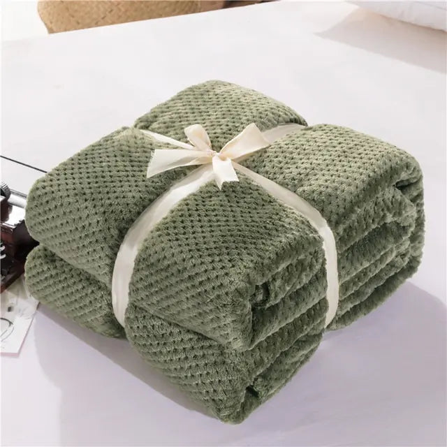 Fluffy Plaid Winter Bed BlanketsIntroducing our Fluffy Plaid Winter Bed Blankets – the ultimate blend of warmth and style to elevate your winter sanctuary!Wrap yourself in luxury with our Soft CoraFluffy Plaid Winter Bed Blankets