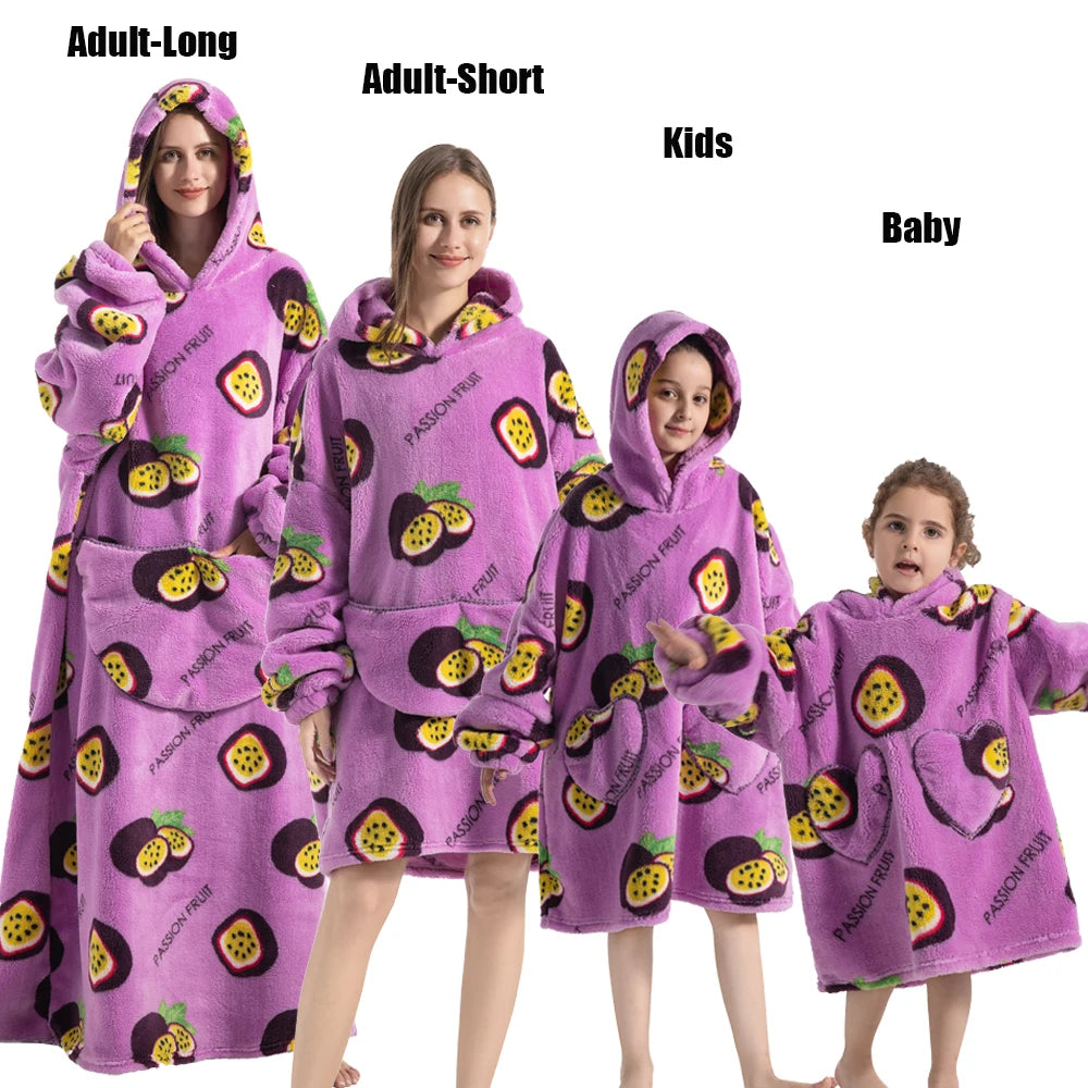 Winter Hoodies Sweatshirt Women Men Pullover Fleece Giant TV OversizedFeatures:

1.The dimenions of the wearable blanket is oversize that means very fit to anyone. Adults, teenage boys and girls can wear it easily.

 

2.Perfect and coWinter Hoodies Sweatshirt Women Men Pullover Fleece Giant TV Oversized Blanket
